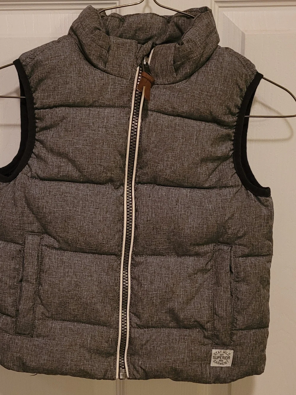 GlH&M Gray Quilted Puffer Vest with Stand Collar 4-5Y